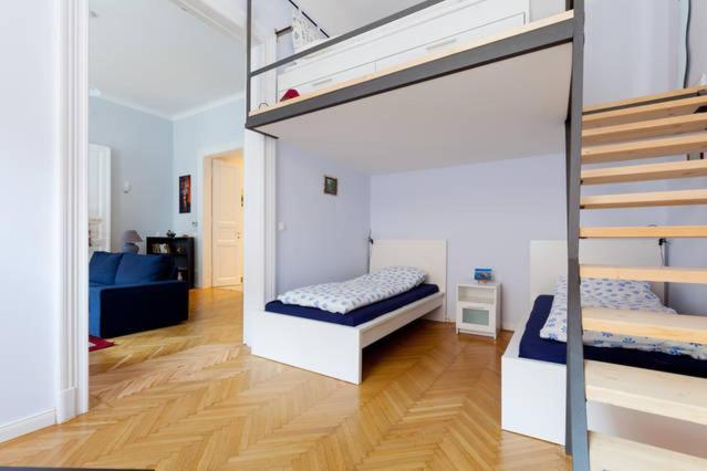 Rakoczi Apt Budapest Exterior photo